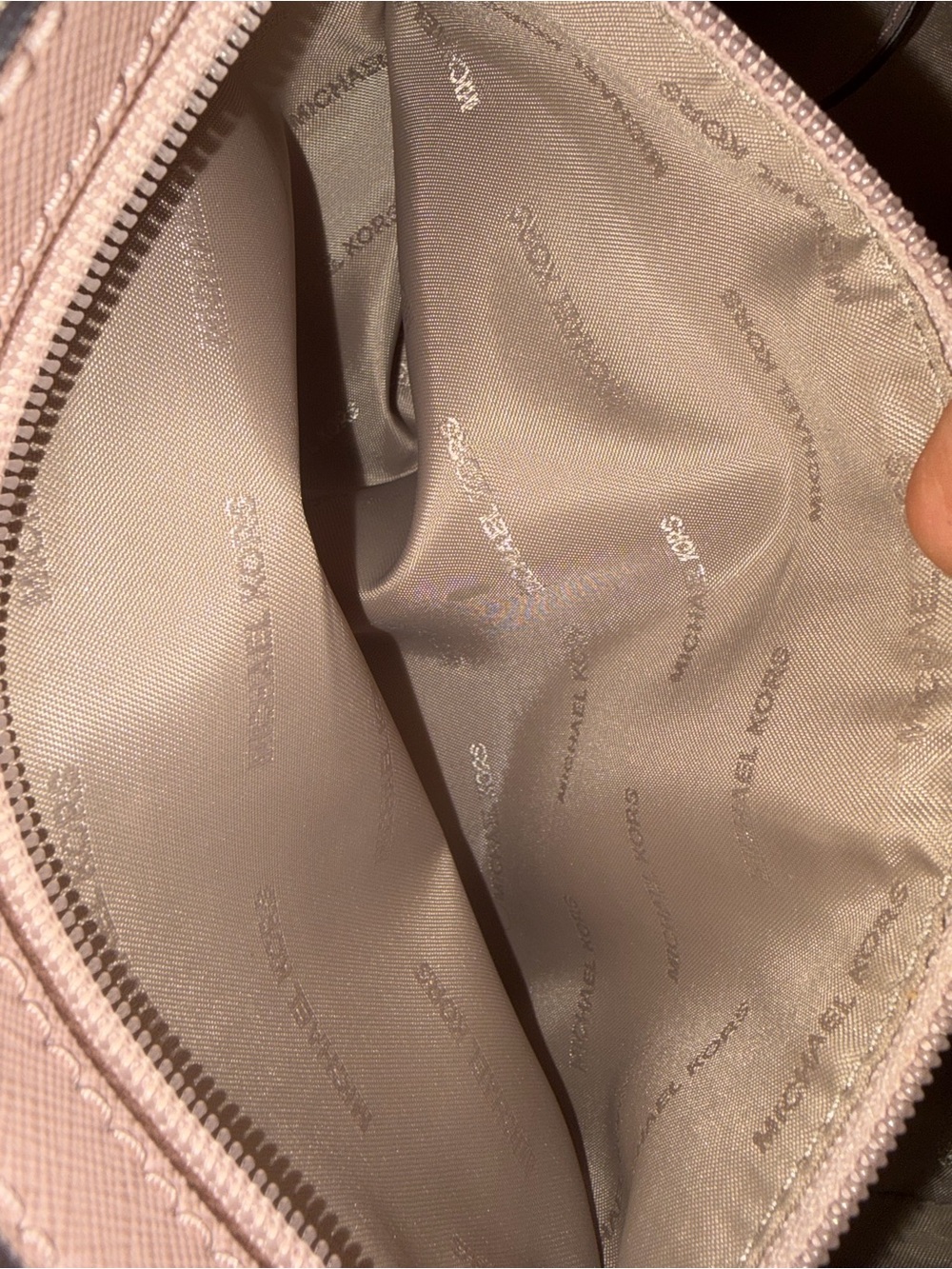 Michael Kors Jet Set Travel Satchel in Ballet Pink - Picture 5 of 11